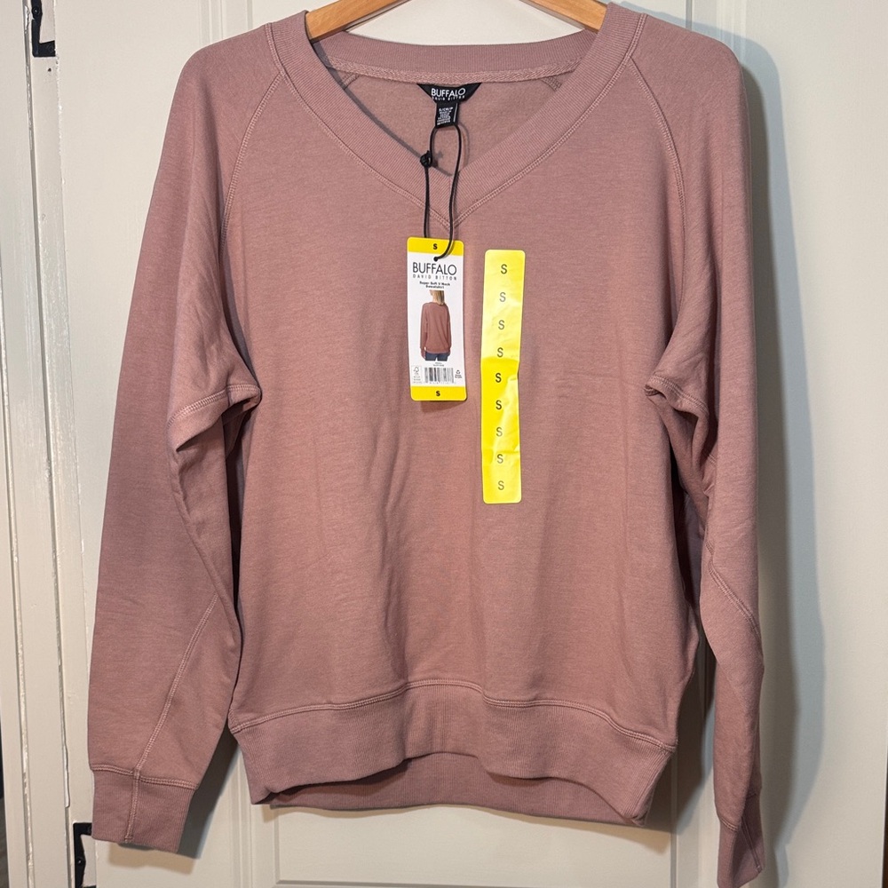 NWT Buffalo David Bitton Taupe Rose Women’s V-Neck Sweatshirt Small